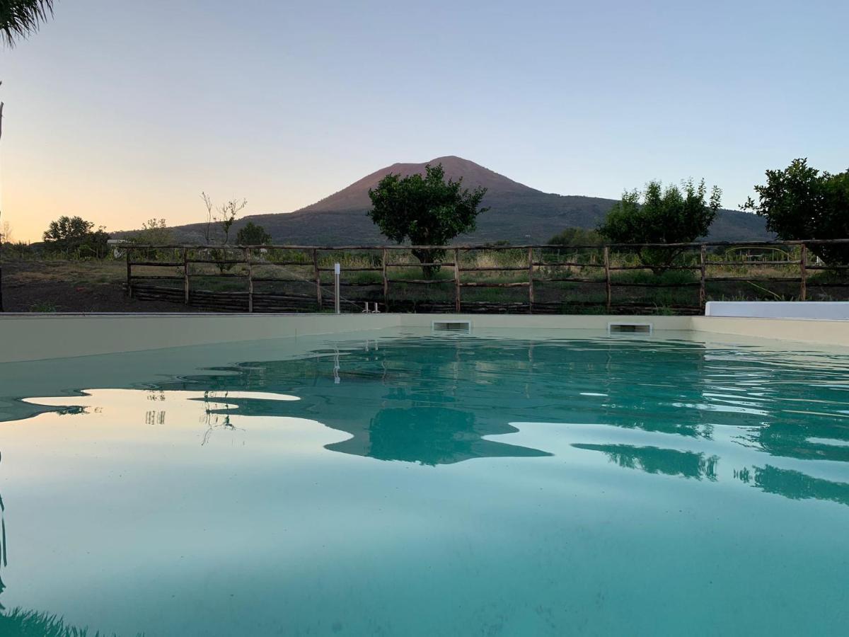 Vesuvio Casa De Charme Bed & Breakfast Trecase Exterior photo